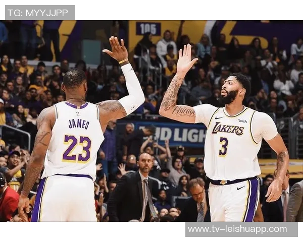 浓眉虽砍27分13板难救主湖人遭遇惨败局面堪忧